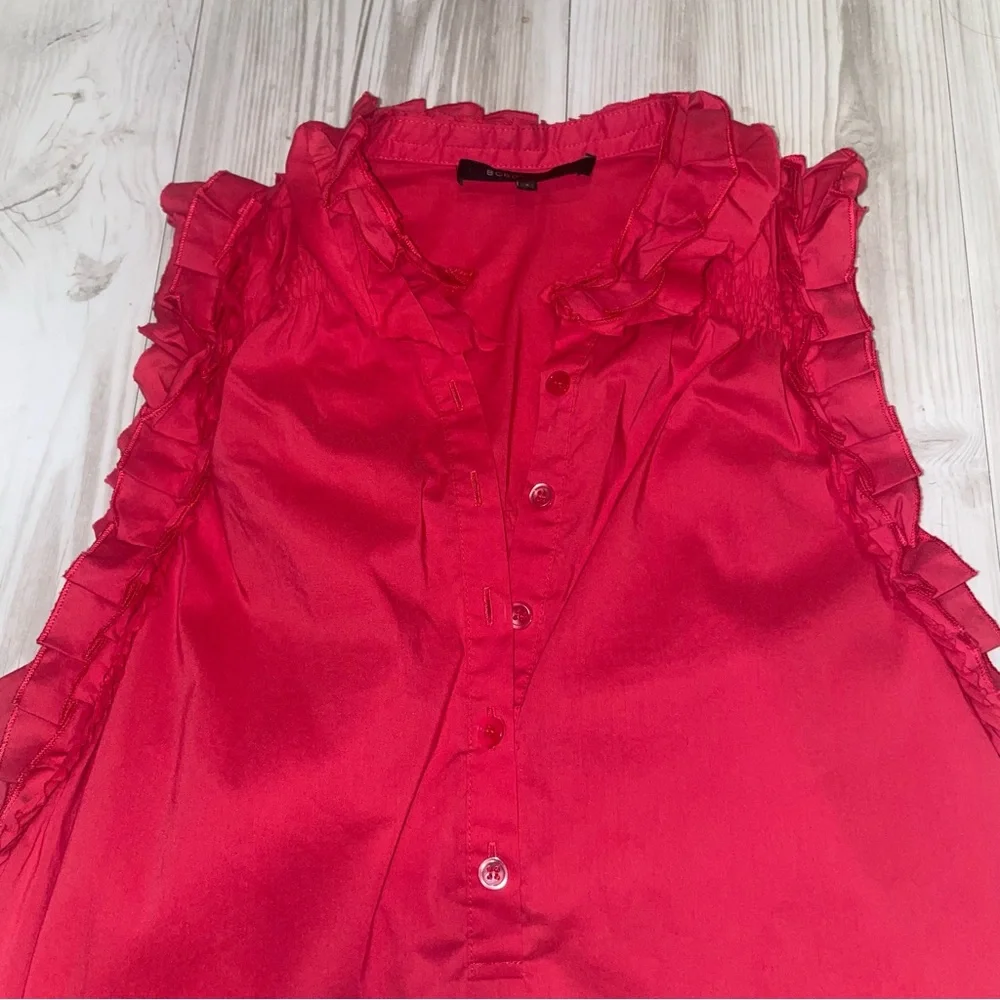 Red Ruffled Sleeveless Top - Picture 3 of 8